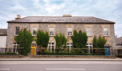 Six-Bedroom House