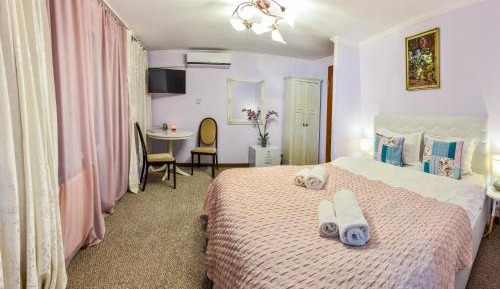 Deluxe Double Room with Balcony