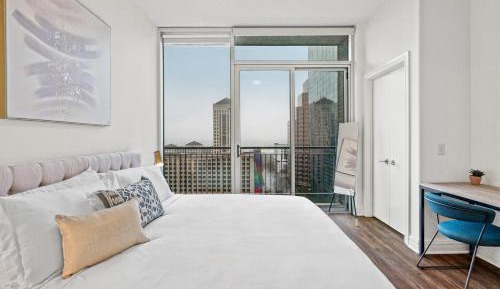 Two-Bedroom Apartment (Self Check-in with Virtual Front Desk)