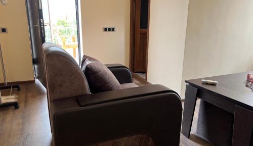 Double or Twin Room with Mountain View