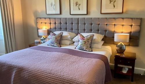 Junior Suite with Garden View