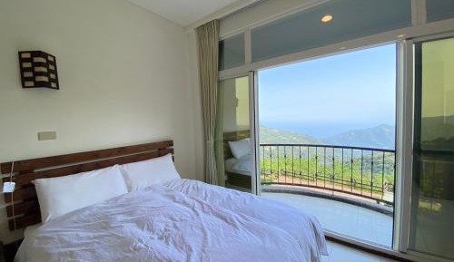 Double Room with Balcony and Sea View