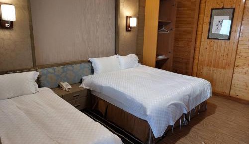 Triple Room with Mountain View