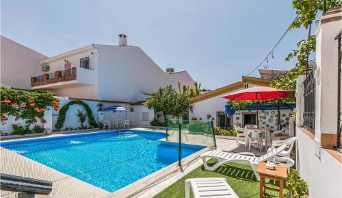 Three-Bedroom Vacation Home 
