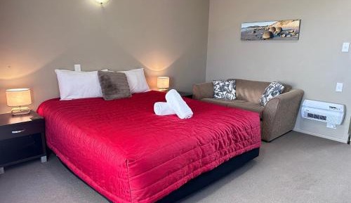 Studio with Kitchenette