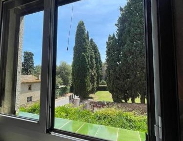 Apartment - Split Level