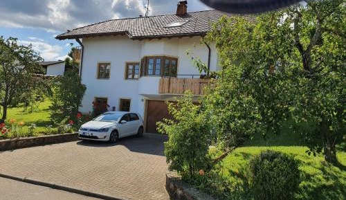 Superior One-Bedroom Apartment