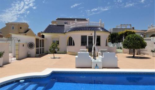 Deluxe Villa