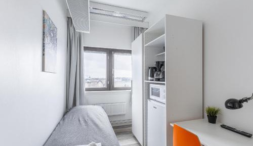 Standard Single Room with Shared Bathroom