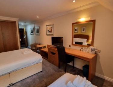 Superior Twin Room