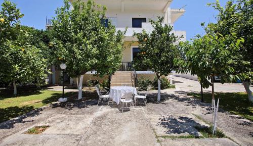 Three-Bedroom Superior Apartment