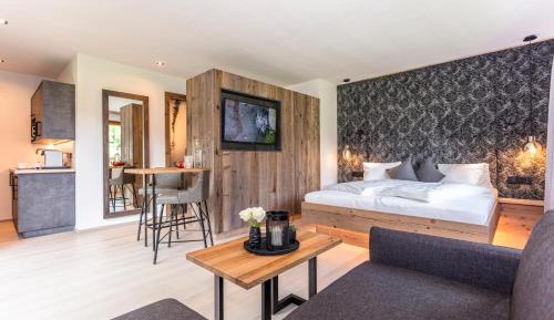 Junior Suite with Balcony