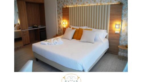 Suite with Garden View