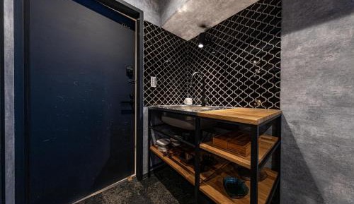 Standard Triple Studio