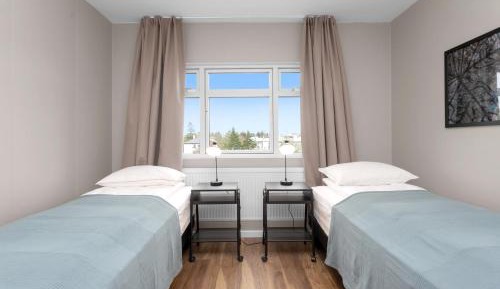 Twin Room with City View