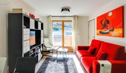 Apartment (6 Adults)