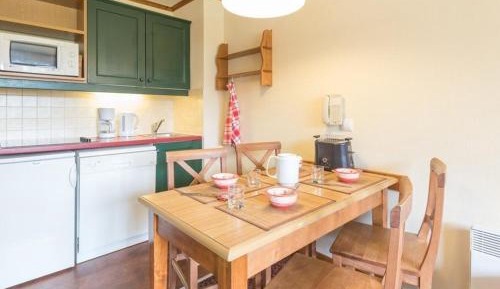 Apartment (4 Adults)