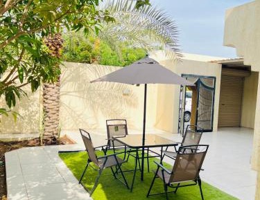 Villa with Garden View