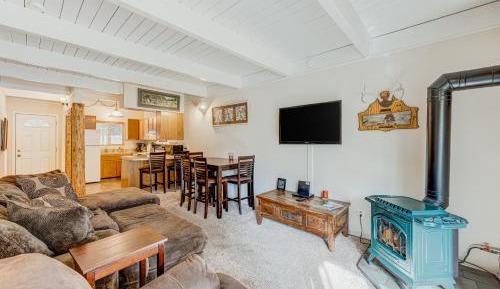 Two Bedroom Apartment 