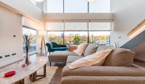 Deluxe Apartment