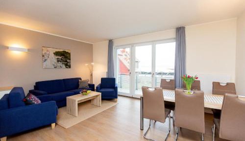 Apartment with Lake View