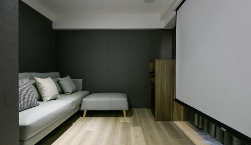 Room for six