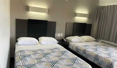 Double Room with Two Double Beds - Smoking