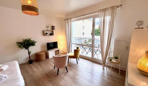 Studio with Balcony