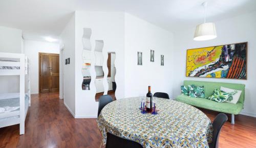 Studio Apartment with Sea View