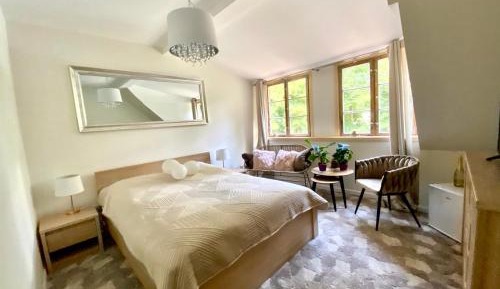 Double Room with Private Bathroom