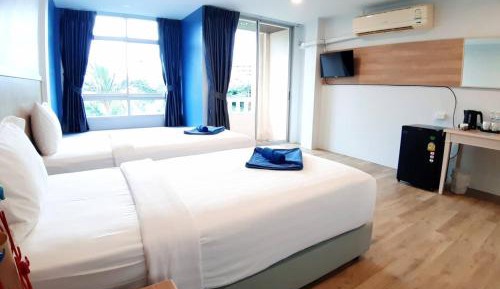Deluxe Double or Twin Room with Garden View