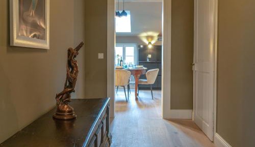 Attic Suite with Kitchen