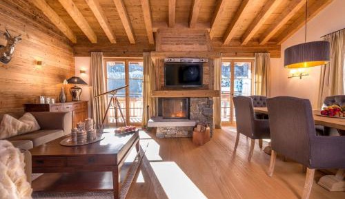 Luxury Two-Bedroom Suite