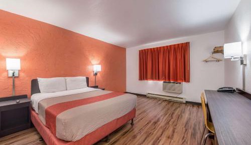 Double Room - Non-Smoking 
