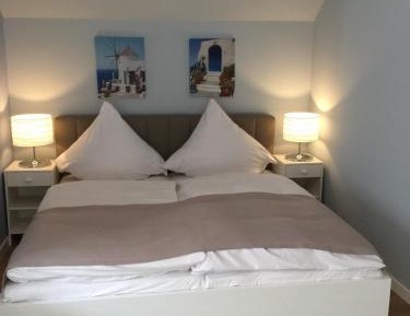 Deluxe Double Room with Extra Bed