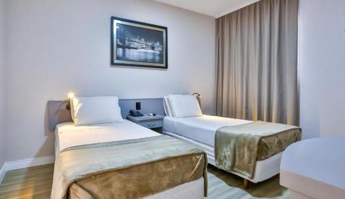 Superior Triple Suite - 3 single beds