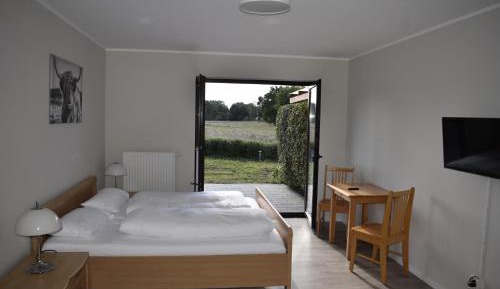 Triple Room with Terrace