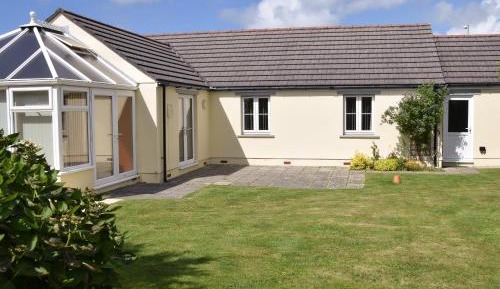 Three-Bedroom Holiday Home 