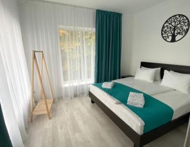 Suite with Mountain View