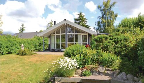 Two-Bedroom Holiday Home