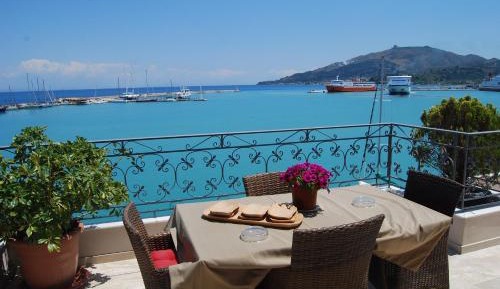 Deluxe Suite with Sea View