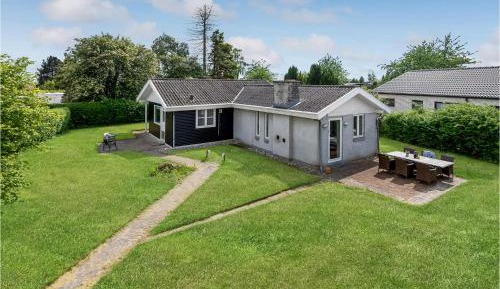 Two-Bedroom Holiday Home