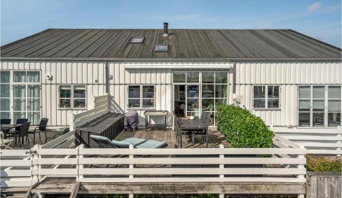 Two-Bedroom Holiday Home