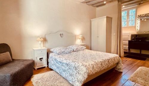 2 Bedroom Apartment - (4 Adults + 2 children) Lavande