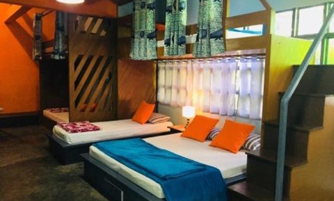 Deluxe Family Suite