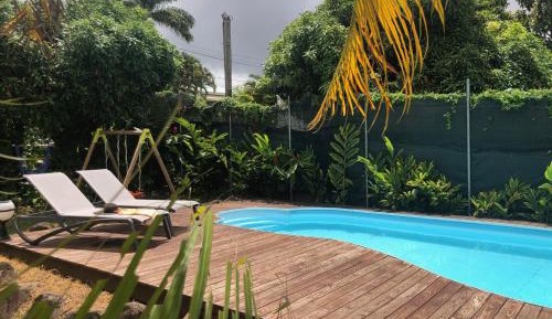 Studio with swimming pool