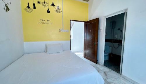 Double Room with Private Bathroom