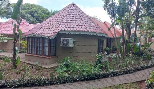 Triple Room with Garden View