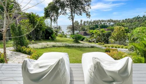 Bungalow with Sea View