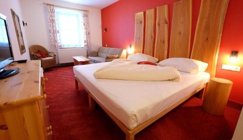 Superior Family Room